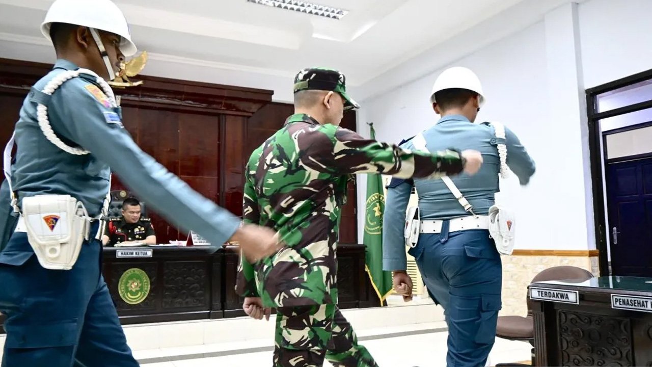 Keluarga jurnalis Kalsel kecewa oknum TNI AL tak dituntut pidana mati